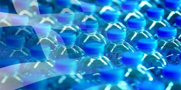 Αυτό είναι το εμφιαλωμένο νερό που εμπιστεύονται οι Έλληνες (στατιστικά)