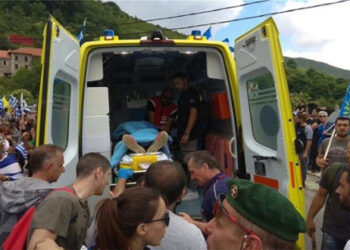 Στο νοσοκομείο της Καστοριάς βαριά τραυματισμένη γυναίκα από τα επεισόδια στο Πισοδέρι