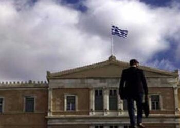Η ζωντανή υστερία του τόπου – Γράφει ο Δημήτρης Παπαγγελόπουλος