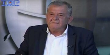 Ο βουλευτής Γ. Ντζιμάνης δέχεται πως υπάρχει «μακεδονική γλώσσα» – Δευκρινίζει πως «είναι όμως σλαβική, δεν έχει καμία σχέση με την αρχαία Ελλάδα και τους αρχαίους Έλληνες» (Βίντεο)