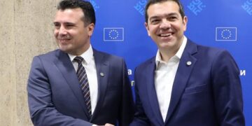Σκοπιανό: «Πάσα» από τον Ζάεφ περιμένει ο Τσίπρας