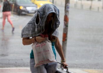 Καιρός: Νέο έκτακτο δελτίο επιδείνωσης- Ισχυρές βροχές και καταιγίδες