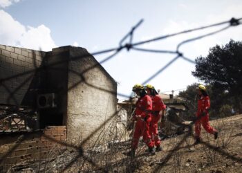 Άρχισε η εισαγγελική έρευνα για τη φονική πυρκαγιά στο Μάτι