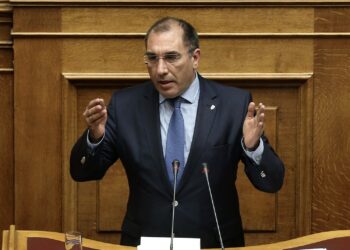 Παραιτείται ο Δ. Καμμένος από τη θέση του αντιπροέδρου