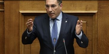 Παραιτείται ο Δ. Καμμένος από τη θέση του αντιπροέδρου