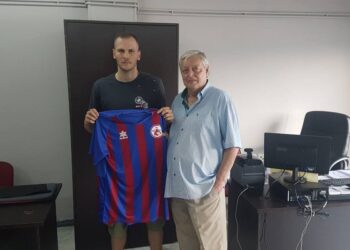 Ο Πτολεμαϊδιώτης Φώτης Καραγκιολίδης υπέγραψε στην ΠΑΕ Βόλος