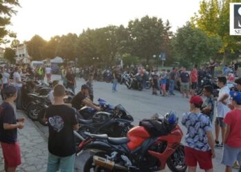 Γέμισε μηχανές το Άργος Ορεστικό – Μοτοσυκλετιστές από όλη τη Δυτική Μακεδονία για τη φιλανθρωπική συναυλία (Φωτογραφίες)