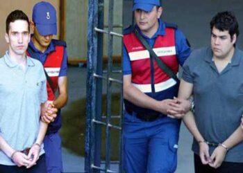 Δώστε μας τους «8» για να έχουν δίκαιη δίκη οι «2» – Επιστολή βόμβα της Άγκυρας