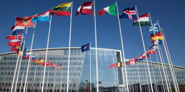 Ξεκινάει η ένταξη των Σκοπίων στο ΝΑΤΟ -Σήμερα η Σύνοδος στις Βρυξέλλες