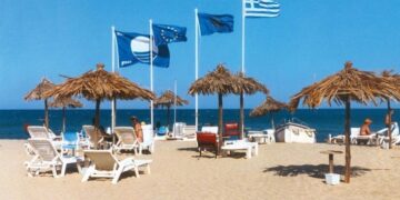 Η Ζάκυνθος χάνει όλες τις γαλάζιες σημαίες της