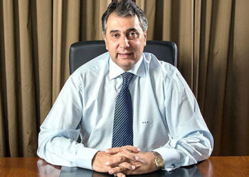 Βασίλης Κορκίδης (Πρόεδρος ΕΣΕΕ): «Μικρό καλάθι» κρατούν οι καταναλωτές το πρώτο 10ήμερο των φετινών θερινών εκπτώσεων