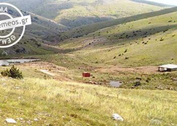 Η απάντηση της ΔΕΥΑΚ υποβαθμίζει το θέμα χωρίς να πείθει – Η υγειονομική βόμβα είναι βραδυφλεγής, αλλά αν εκραγεί ο κρότος θα είναι εκκωφαντικός – Αφού ο στάβλος δίπλα στις πηγές είναι «ακίνδυνος» γιατί θέλετε να τον απομακρύνετε;