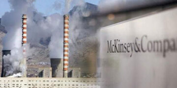 Αποχωρούν 6000 από τη ΔΕΗ μέχρι το 2022 – Αυξήσεις σε τιμολόγια και 1 δις έσοδα από τα ανεξόφλητα – Οι προβλέψεις του business plan της McKinsey