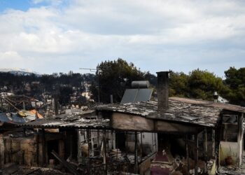 Φωτιά στην Αττική: Έκτακτη οικονομική βοήθεια 20 εκατ. ευρώ για τους πυρόπληκτους
