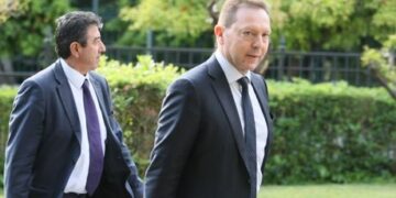 Καμπανάκι από την Τράπεζα της Ελλάδος για τα θηριώδη πλεονάσματα που συμφωνήθηκαν μέχρι το 2060