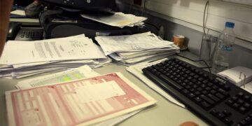 Εκκαθαριστικά- «φωτιά»: Στα 1.047 ευρώ ο μέσος πρόσθετος φόρος