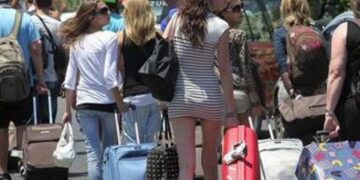 Καλοκαιρινή άδεια και επίδομα αδείας: Δείτε τι ισχύει σύμφωνα με το νόμο