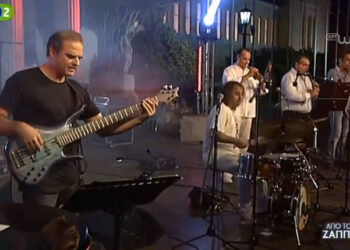 Από την παράδοση στη Jazz και από τη Jazz στο Ζάππειο «Τα Περιστέρια» της Κοζάνης! – Δείτε το βίντεο