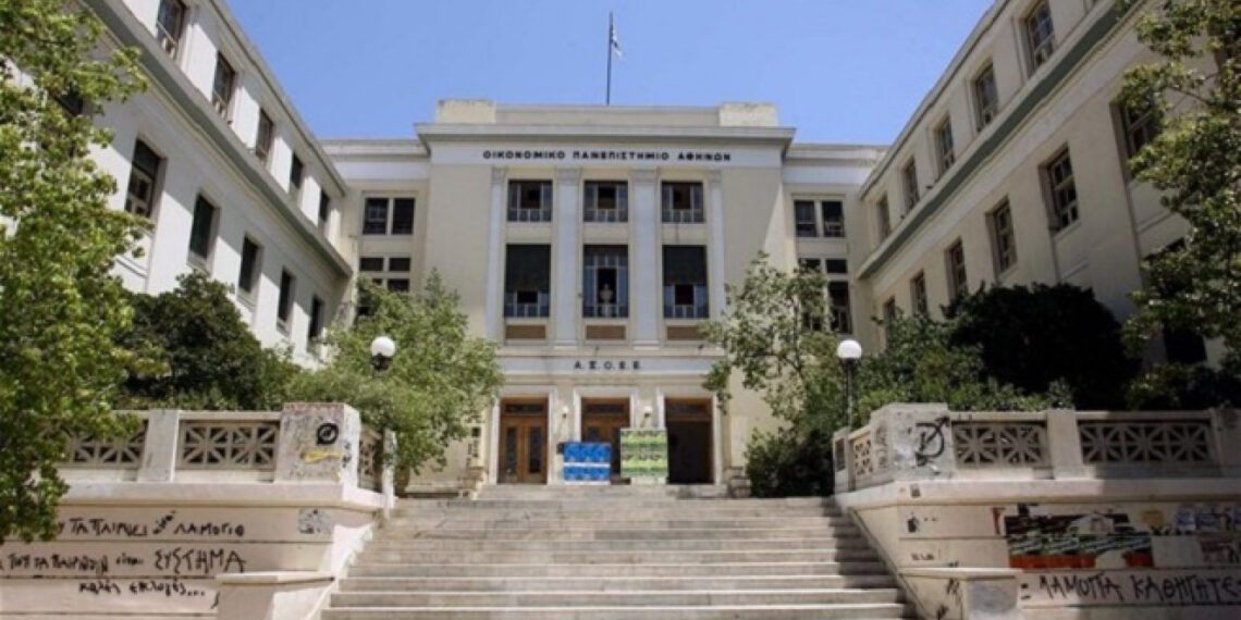 Τη Δευτέρα η ανακοίνωση του νέου τρόπου εισαγωγής στην τριτοβάθμια εκπαίδευση