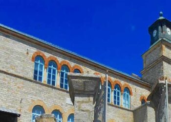 Το ελβετικό ρολόι του Νυμφαίου και η άγνωστη ιστορία του Σαμουήλ Μπουρλά