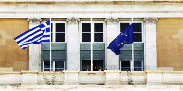 FT: Η κρίση δεν έπληξε το πελατειακό κράτος – 30.000 διορισμοί στο Δημόσιο