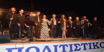 Η εξαιρετική Ζωή Τηγανούρια με το ακορντεόν της ξεσήκωσε τους Φλωρινιώτες – VIDEO