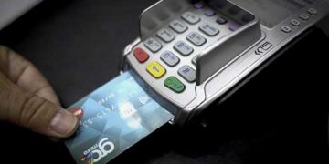 ΑΑΔΕ: Πότε θα γίνει η φορολοταρία αποδείξεων Αυγούστου