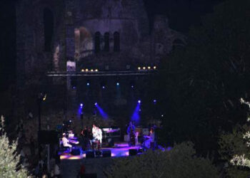 Αντίστροφη μέτρηση για τα φετινά Πρέσπεια – Με αναμμένα κεράκια στη μνήμη όσων χάθηκαν [πρόγραμμα]