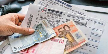 Κοινωνικό Τιμολόγιο ΔΕΗ: Νέα αίτηση για όλους – Ποιοι εντάσσονται (δικαιολογητικά)