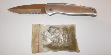 ‘Χειροπέδες’ σε 39χρονο στη Φλώρινα για μικροποσότητα κάνναβης και οπλοκατοχή