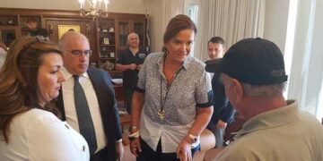 Την Ομοσπονδία Λαϊκών Αγορών είδε η Ντόρα Μπακογιάννη