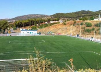 Αντιμετώπιση προβλημάτων όσον αφορά την αδειοδότηση αθλητικών εγκαταστάσεων που παραχωρήθηκαν στους δήμους ζητάει το ΚΚΕ