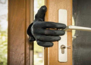 Διαρρήκτες με δράση σε Κοζάνη, Φλώρινα και Σέρρες και λεία 11.700 ευρώ