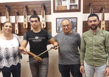 Πτολεμαΐδα: Από το Ισραήλ για μία ποντιακή λύρα