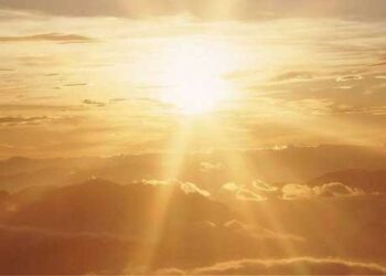 Καλοκαίρι μέχρι την Τρίτη – Πέφτει μέχρι και 12 βαθμούς η θερμοκρασία από την Τετάρτη!