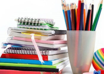 Δήμος Σερβίων – Βελβεντού: Διανομή σχολικών ειδών στους δικαιούχους ΚΕΑ – ΤΕΒΑ