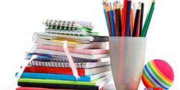 Δήμος Σερβίων – Βελβεντού: Διανομή σχολικών ειδών στους δικαιούχους ΚΕΑ – ΤΕΒΑ