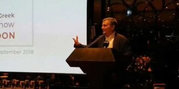 ΝΔ: Δείτε τον Τσακαλώτο χαμογελαστό να λέει «οι παλαιοί συνταξιούχοι θα τεθούν εκτός συστήματος με φυσικό τρόπο»