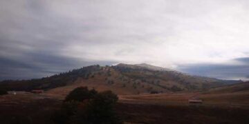 Άσπρισε η κορυφή της Βασιλίτσας