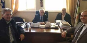 Συνάντηση Δημάρχου Βοΐου με εκπροσώπους της Εθνικής Τράπεζας για το κλείσιμο του υποκαταστήματος Τσοτυλίου