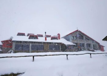 Συνεχίζει η πυκνή χιονόπτωση με αμείωτους ρυθμούς στη Βασιλίτσα, στους – 9.2 βαθμούς Κελσίου