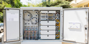 COSMOTE Fiber: Ξεπέρασαν τα 3 εκατομμύρια τα νοικοκυριά και οι επιχειρήσεις με πρόσβαση σε ταχύτητες οπτικών ινών