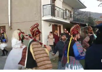 Αναβίωσαν οι Μωμόγεροι στο Ρυάκιο Κοζάνης