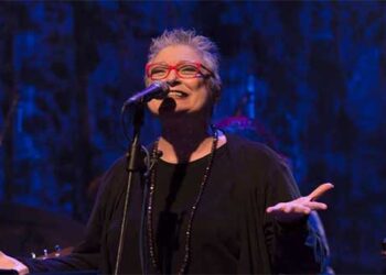 Το μήνυμα της Αφροδίτης Μάνου για το συλλαλητήριο: Εγκληματική επιλογή η Συμφωνία των Πρεσπών