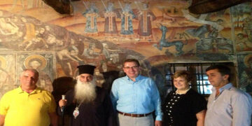 Το συγκινητικό συλλυπητήριο μήνυμα της προέδρου των Παγκόσμιων Μακεδονικών Ενώσεων για το Μητροπολίτη Παύλο