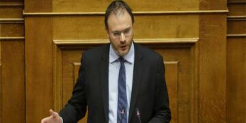 Εκτός ΚΟ της ΔΗΣΥ ο Θεοχαρόπουλος που ψηφίζει τη Συμφωνία των Πρεσπών