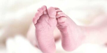 Τραγωδία στη Θεσσαλονίκη: Νεογέννητο βρέθηκε νεκρό σε σάκο – Κατηγορείται η 17χρονη μητέρα