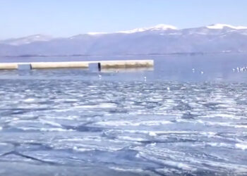 Εντυπωσιακό video από την παγωμένη λίμνη της Καστοριάς (βίντεο)