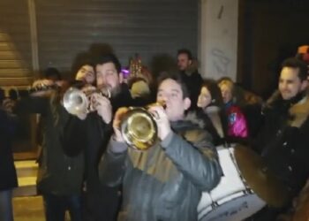 Γλεντούν τα Ραγκουτσάρια της Καστοριάς (video)