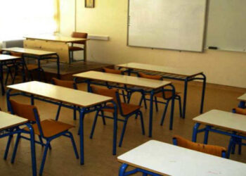 Συνάντηση εργασίας με τους διευθυντές σχολείων της Κοζάνης για τα ΕΠΑ.Λ